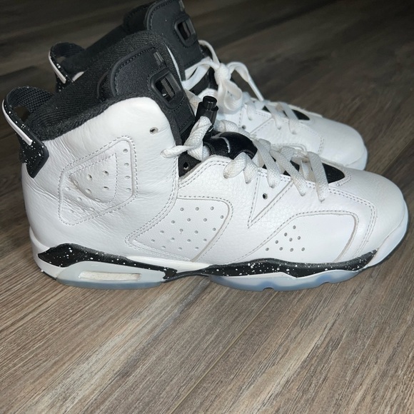 Jordan 6 - Picture 7 of 11